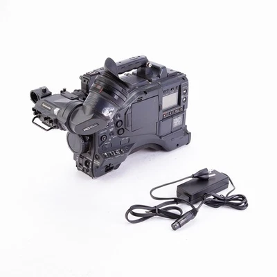 Panasonic AJ-HPX2000 2/3" 3CCD P2 HD/SD Multi-Format Camcorder - SKU#1967366 - Image 1 of 4