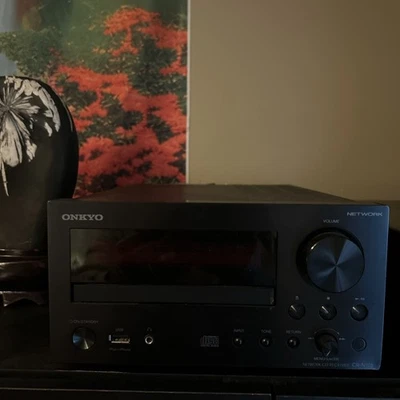 Onkyo CR-N755 Black CD Receiver Amplifier Network Hi-Res Audio System  - Image 1 of 4