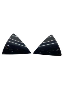 2022 CHRYSLER PACIFICA OEM REAR DRIVER & PASSENGER SIDE TAIL LIGHT TRIM COVER - Picture 1 of 7