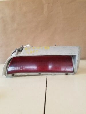 Luz trasera izquierda Oldsmobile 88 1967 conductor Delmont 88 se adapta a 67 Oldsmobile   Foto 1 de 4