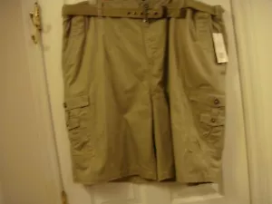 Northpoint Herren-Cargoshorts mit Gürtel elastische Seiten hellbraun Größe 50 Ins 10 Zoll NEU - Bild 1 von 9
