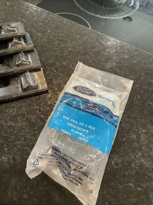 Nos 1965-1966 Mustang Falaxon Battery Hold Down Bracket C5DZ-10718-B Foto 1 de 3