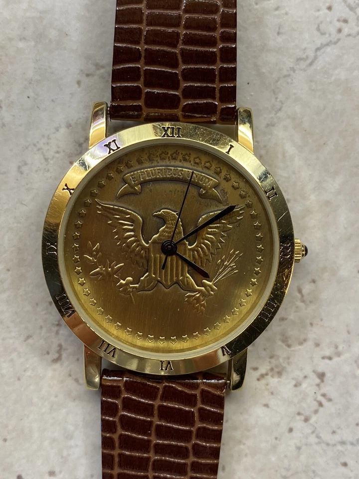 AMERICAN EAGLE QUARTZ WATCH Foto 1 de 1