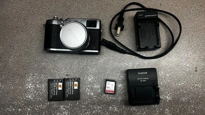 Fujifilm X100T 16.3MP Digital Camera with 3 Batteries, Chargers and 64GB SD Card - Image 1 of 4