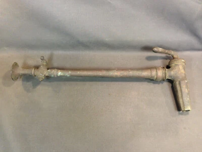 Ancien lance à eau en laiton de type arrosage ou lance à incendie outil ancien - Photo 1/4