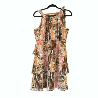 Vestido Vertigo Paris Talla M Multicolor con Volantes en Niveles Estampado de Cóctel Foto 1 de 4