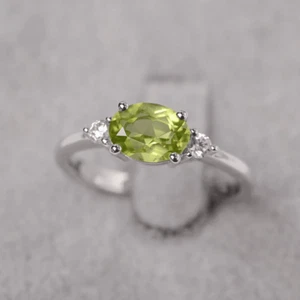 Peridot Three Stone Natural Oval Cut Gemstone Ring 925 Sterling Silver - Picture 1 of 4