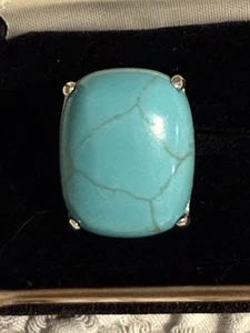 Vintage Solid Sterling Silver Large Natural Green Turquoise Ring Size 7 - Picture 1 of 3