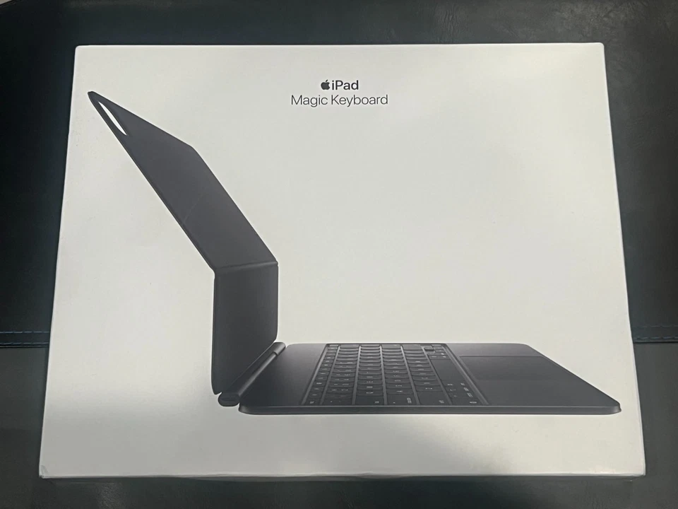 Apple MWR53LL/A Magic Keyboard Case For iPad Pro 13" | A2974 |