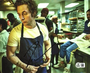 JEREMY ALLEN WHITE SIGNED THE BEAR SHAMELESS 8X10 PHOTO BRUCE - BECKETT COA - Picture 1 of 1