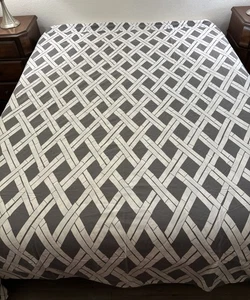 Pottery Barn King/Cal King Cera Rankgitter grau & weiß Bettbezug 100 % Baumwolle - Bild 1 von 6
