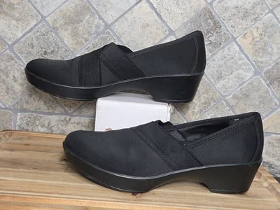 Baretraps Clarya Vegan Fabric comfort slip on womens clogs sz  10 M Shoes - Image 1 of 4