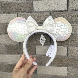DisneyParks Loungefly Mickey Mouse Icon Quilted Iridescent Ears Headband NWT - Picture 1 of 10