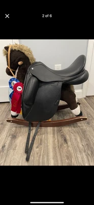 dressage saddle monoflap - Image 1 of 4