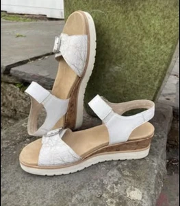 REMONTE by RIEKER Damen Sandalen WEISS Riemchen SCHNALLE KEILABSATZ 40 - Bild 1 von 8