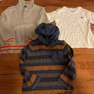 3 cute Gap Boys kids shirts, Sweater Size 4-great Quality Really Cute - Picture 1 of 8