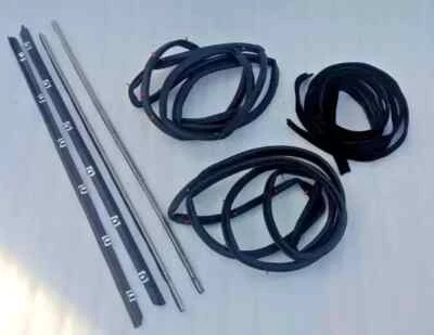 KIT DE SELLADO DE PUERTA Y VIDRIO SUZUKI SAMURAI 80'-95' / LADO CONDUCTOR Y PASAJERO | Apto para Foto 1 de 4