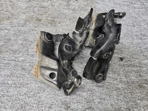 JUEGO BISAGRAS SOPORTE CAPÓ IZQUIERDA Y DERECHA LEXUS 14-20 IS250 IS200 IS300 IS350 OEM - Imagen 1 de 5