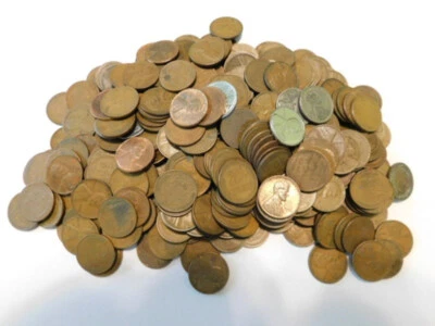 LOT of 600+ LINCOLN WHEAT CENTS 1909-VDB  -  1958  w/ EARLY DATES + BONUS - Image 1 of 4