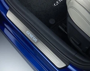 OEM Genesis 2021-2025 G80 Illuminated Door Sill Plates (T1F69AU000) - Bild 1 von 1