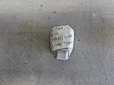 Gancho parasol pasajero o conductor Pontiac G6 05 06 07 08 Foto 1 de 2