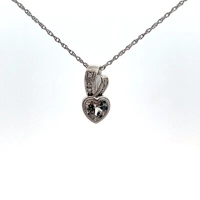 Sterling .75ct Cuore Laboratrio Sintetico Bianco Zaffiro & .03ct Diamante - Immagine 1 di 4