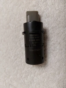 Original BMW Parksensor Einparkhilfe PDC Sensor E39 X3 X5, OE Nummer 66206989069 - Picture 1 of 4