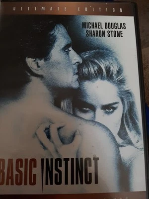 Basic Instinct (DVD, 2003, UNRATED DIRECTORS CUT ) NO PAMPHLET  ! - Image 1 of 3