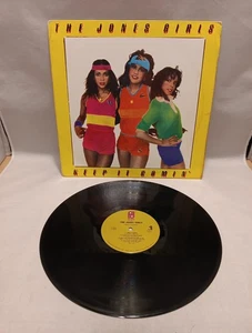 The Jones Girls Keep It Comin' 1984 Philadelphia International 38555 LP Vinyl - Foto 1 di 19