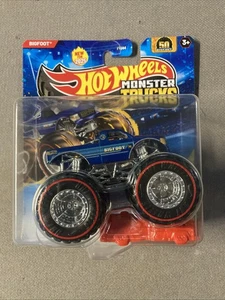 2025 Hot Wheels MONSTER TRUCKS TREASURE HUNT BIGFOOT 50 YEARS🔥 - Picture 1 of 2