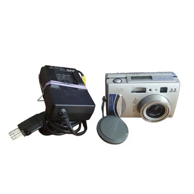 JVC GC-X1E 3.3 Mega Pixel Digital Still Camera with Battery & Charger Tested - Image 1 of 4
