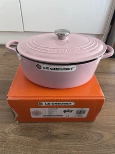Le Creuset Cast Iron 29cm Oval Casserole - Chiffon Pink (NEW IN BOX) - Picture 1 of 5