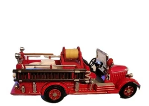 Matchbox Models of Yesteryear Fire Engine Series 1935 Mack Fire Engine YFE15 - Picture 1 of 4