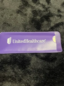 Estuche dispensador de curitas United Healthcare de colección - Imagen 1 de 10