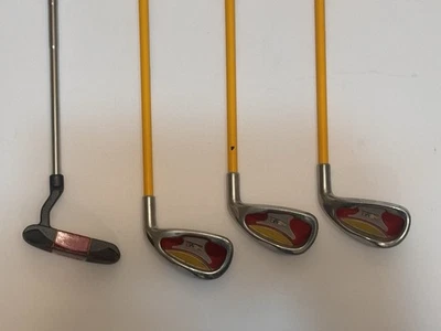 Zero Junior RH Golf Clubs Lot 5 7 9 Iron Putter Set Ages 6–8 Good Grips - Image 1 of 4