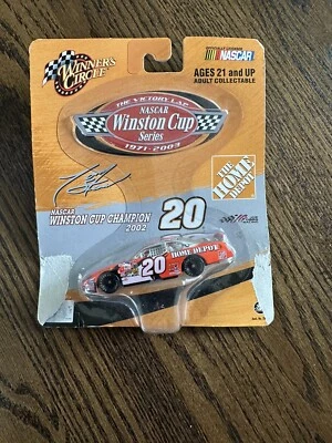 WINNER'S CIRCLE #20 TONY STEWART HOME DEPOT - WINSTON CUP CHAMPION 2002 - 1:64 - Image 1 of 2