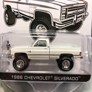 Greenlight 86 Chevy Silverado 1/64 Adult Collectible Squarebody Limited Edition