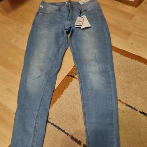 s. OLIVER  Jeans  CATIE  Slim Fit     Leg  Blau  Gr. 36   Neu - Bild 1 von 11