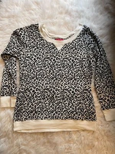 Victoria's Secret Long Sleeve Thermal Top Leopard Print Size M - Picture 1 of 5