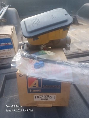 Cilindro maestro de freno GM Camaro Caprice Cadillac Cardone 1981-90 NOS-A reconstruido  Foto 1 de 3