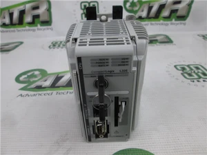 PLC Allen-Bradley 1769-L32E CompactLogix 532E con 1769-ECR Terminator probado - Imagen 1 de 6