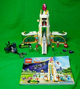 Lego DC • Super Hero Girls : High School SuperHero • 41232 (712 Pieces) Luthor - Picture 1 of 2