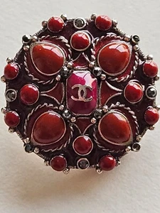 CHANEL RARE 100% Authentic Gripoix Button – Red Cabochons, CC Logo, Gold-Tone Me - Picture 1 of 4