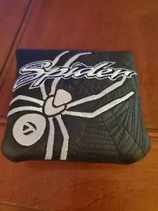 TaylorMade Spider Nero/Bianco RH o LH Tacco-Asted Mallet Putter Cover-Usato - Foto 1 di 2