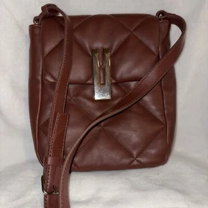 Vince Camuto Quilted Leather Crossbody Doty Chocolate Cravings - Picture 1 of 12