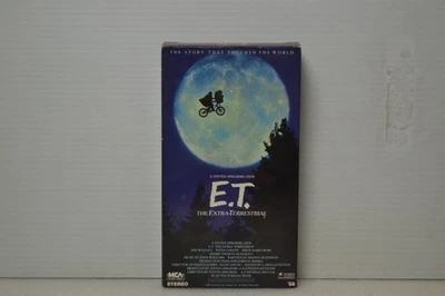 E.T. The Extra Terrestrial Alien VHS 1982 Green Black Tape vintage cult classic - Image 1 of 3