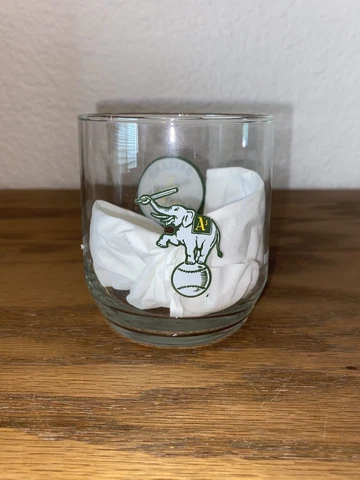 Vintage 1990’s Oakland Athletics A's World Series Glass Elephant Cover