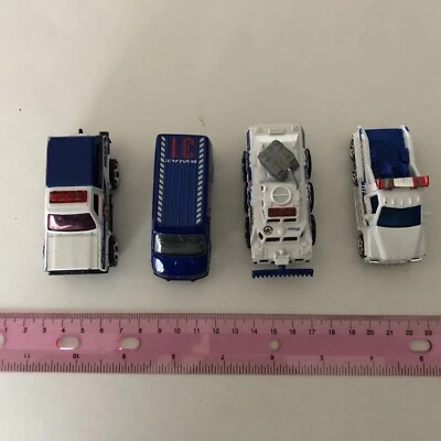 Matchbox On Patrol 4 Cars - Missing BMW Police Car (SEE BELOW FOR DETAILS) - Image 1 of 4