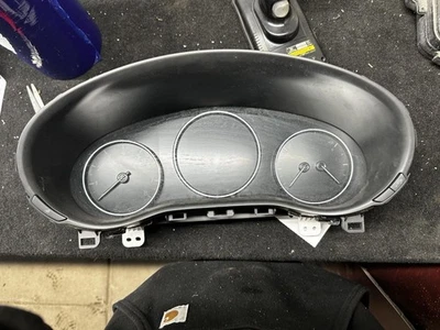 3         2024 Speedometer 1955938 - Image 1 of 4