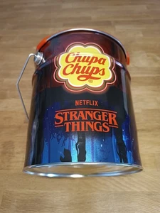 GAMESCOM 2025 NETFLIX STRANGER THINGS große und seltene Chupa Chips Metalldose - Bild 1 von 3